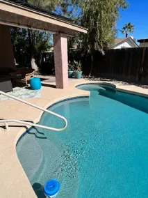 Amazing Reviews-POOL OASIS-EV Charger, Kitchenette - Image 2