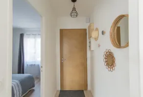 Charming apartment between port and castle - Image 4