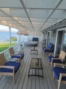 Spectacular Lake Views + Hot Tub: Winedown Oasis - Image 3