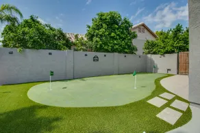 Spectacular Golf Course Home with Pool and Views - Image 4