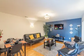 Family-Friendly Stay, Parking | Near DC & Pentagon - Image 4