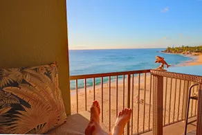 Beachfront Getaway - Hawaiian Princess Condo - Image 3