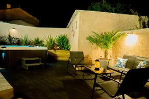 Le petit paradis: Suite with private hot tub - Image 5