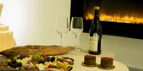 Le petit paradis: Suite with private hot tub - Image 4