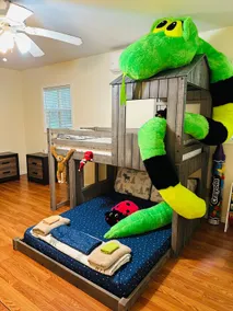 12 Beds | Game Loft | Sauna | Fire Pit | EV - Image 3