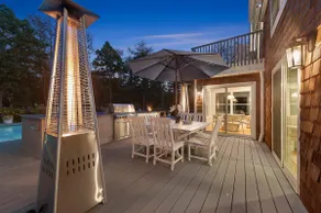 Hamptons Estate | Pool, Hot Tub, Gym on 3 Acres - Image 4