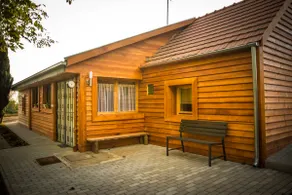 Family Wellness Jacuzzi Sauna Wood Fired Hot Tub 8 Min from Heviz - Image 2