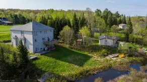 Parry Sound Lake Access Cottage Whitestone Ontario - Image 2