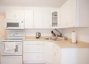 Your PLACE by the FALLS - 2BR 3BED 2BA - Image 5