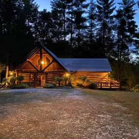 Log Cabin On The Rocks - Image 4