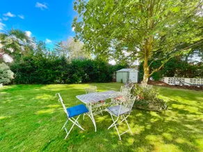 Garden Retreat w/Hot Tub – Sandbanks Beach 15 mins - Image 3