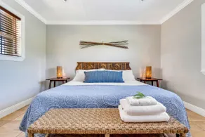 Bluescape: Relaxing getaway home 3 min from beach! - Image 4