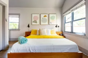 2BR Happy Cactus Retreat • Free Parking - Image 2