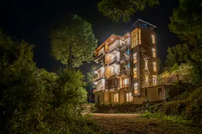 Majestic Pines || Mesmerising Hill View Full Villa - Image 4