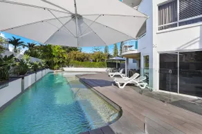 Buddina Beachside Resort: 3 bed resort living - Image 2