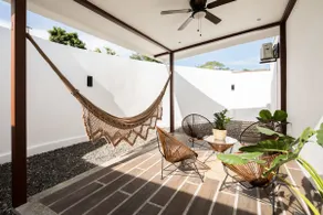 Modern Stylist 3 BR Beach House, w/Private Pool & Fast WiFi. - Image 5