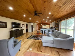 Quiet Country Retreat - Image 5