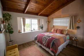 Cardiff Hope House with Ocean View - Image 4