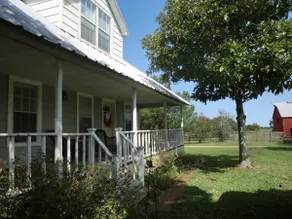 The Old Farmhouse - Image 3