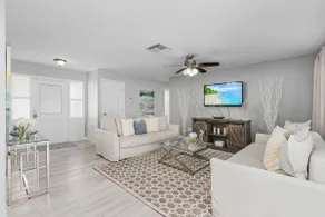 Elegant house w/heated Private Pool - Image 3