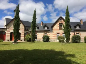 Apartment in a former convent near Orléans - Image 2