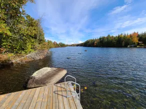 4BED/2BATH/Jacuzzi Family Lakeside Cottage - Image 3