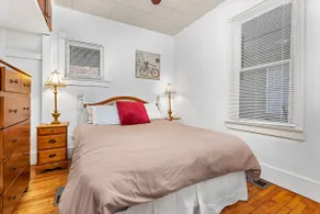 Fenced Yard - Stylish, Comfy Home: Walk Downtown - Image 2