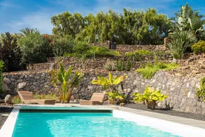 Superbe nouvelle maison avec piscine chauffée - Image 2