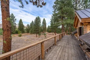 Redband Lodge: Handcrafted Rustic on White River - Image 5