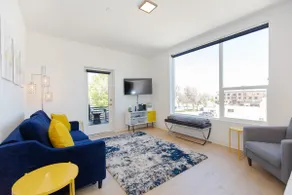 Great location!    A short walk to MSU and downtown!!! - Image 5