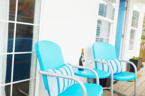 Brighton Beach Cottage, One Bedroom plus Loft - Image 5