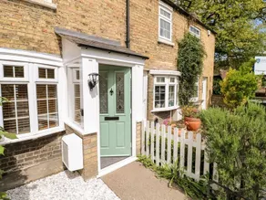 Minster Cottage - Cathedral Quarter with Free Parking - Image 2