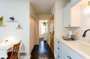 Central-Location 1bd/1b Renovated w/ Washer&Dryer - Image 3