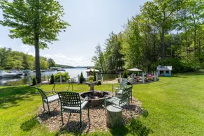 Lakefront Lodge sleeps 18 comfortably W/ Private beach! - Image 2