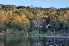 Lakefront/Legoland/HotTub/Heated Pool 1 hr to NYC! - Image 2