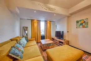Mahalo Apartment - City Center, 2 BR - Image 2