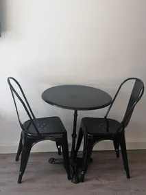 Comfortable designer apartment (Free Parking) 10 minutes from Bordeaux - Image 2