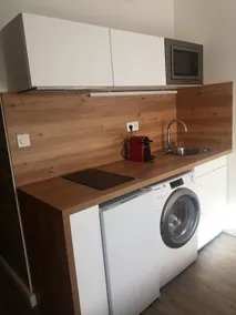 Comfortable designer apartment (Free Parking) 10 minutes from Bordeaux - Image 3