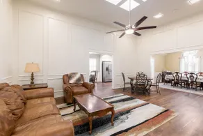 WOW! Custom 4/3 Single Story 2850 sf Luxury Home - Image 2