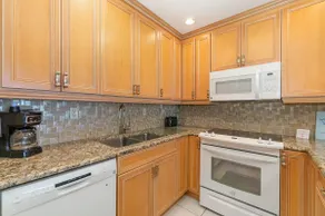 The Sea Salt Villa - Image 4
