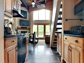 Timberline Deluxe Ski-in / ski-out Studio Plus Loft - Image 2