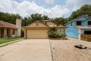 North Austin Music Capital Landing- 3 BR w/Hot Tub - Image 2