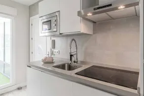 Recaredo 7, 1-Bedroom Penthouse 5 - Image 4