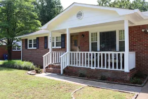 Cute home in the HEART of Madison - Image 4