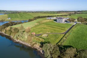Ballywilliam House Kinsale,sleeps 32 guests, 6 bathrooms , 8 minutes drive to town - Image 4