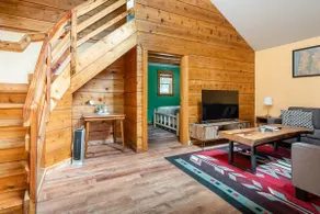 ZigZag Cabin! Hot Tub, River, Mt Hood! Sleeps 12! - Image 2