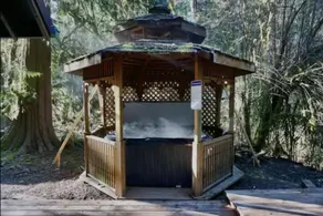 ZigZag Cabin! Hot Tub, River, Mt Hood! Sleeps 12! - Image 5