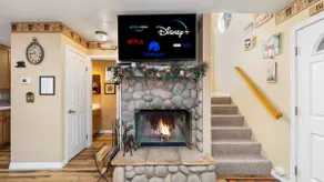 No Airbnb Fee *Family Cabin near Snow Valley* - Image 2