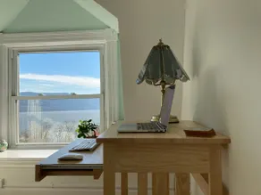 Hudson Overlook - Full Private 3rd Floor 2 BR - Image 5