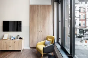 Numa | Medium Room near Hackescher Markt - Image 4